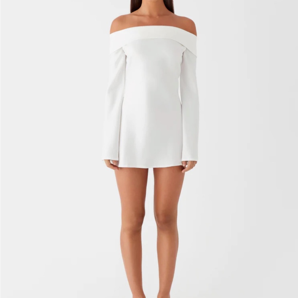 Elegant Off-Shoulder White Dress